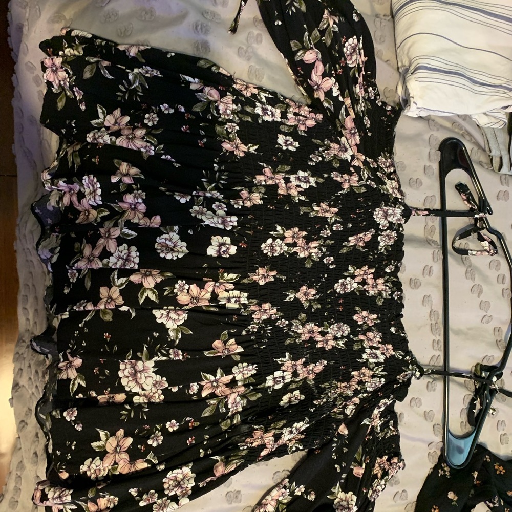 Aeropostale flower off the shoulder